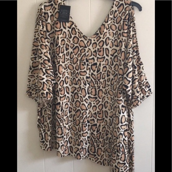 Lane Bryant Tops - Lane Bryant  Animal Print  Fun Sassy Top